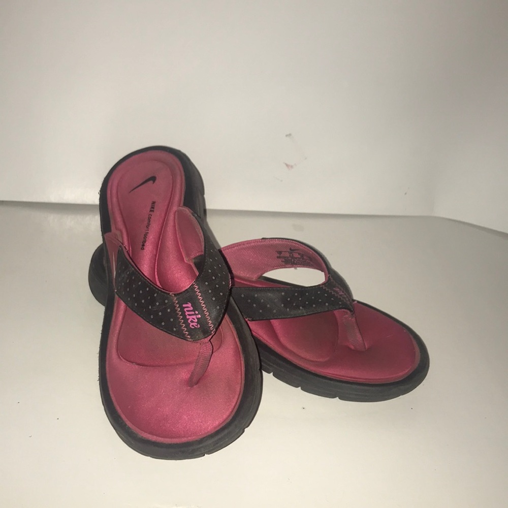 Nike “Comfort footbed” flipflops